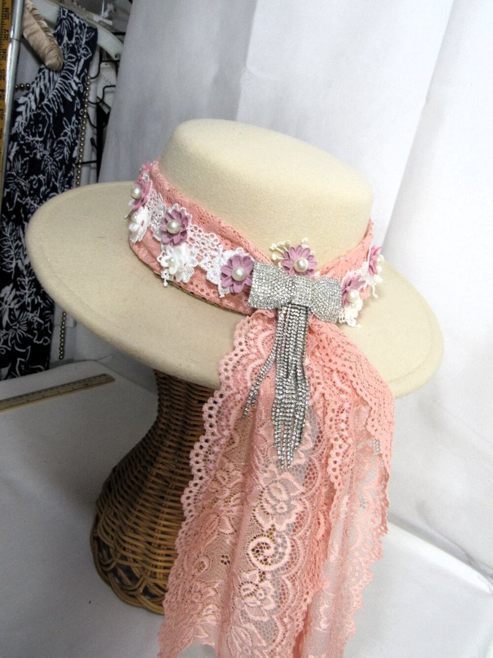 TORRID PRETTY TEA PARTY FESTIVAL CRUISE WEAR HAT,  LARGE WOMAN'S HAT